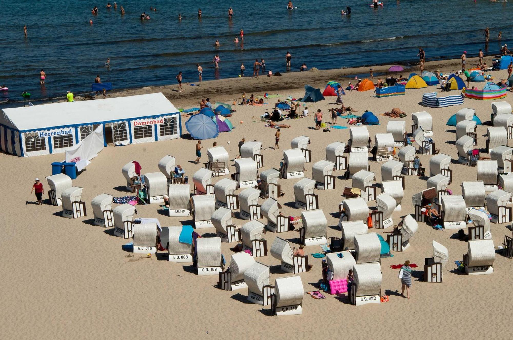 Haus Baltic 12 Mit Balkon - Zentrale Lage Im Ostseebad Sellin מראה חיצוני תמונה