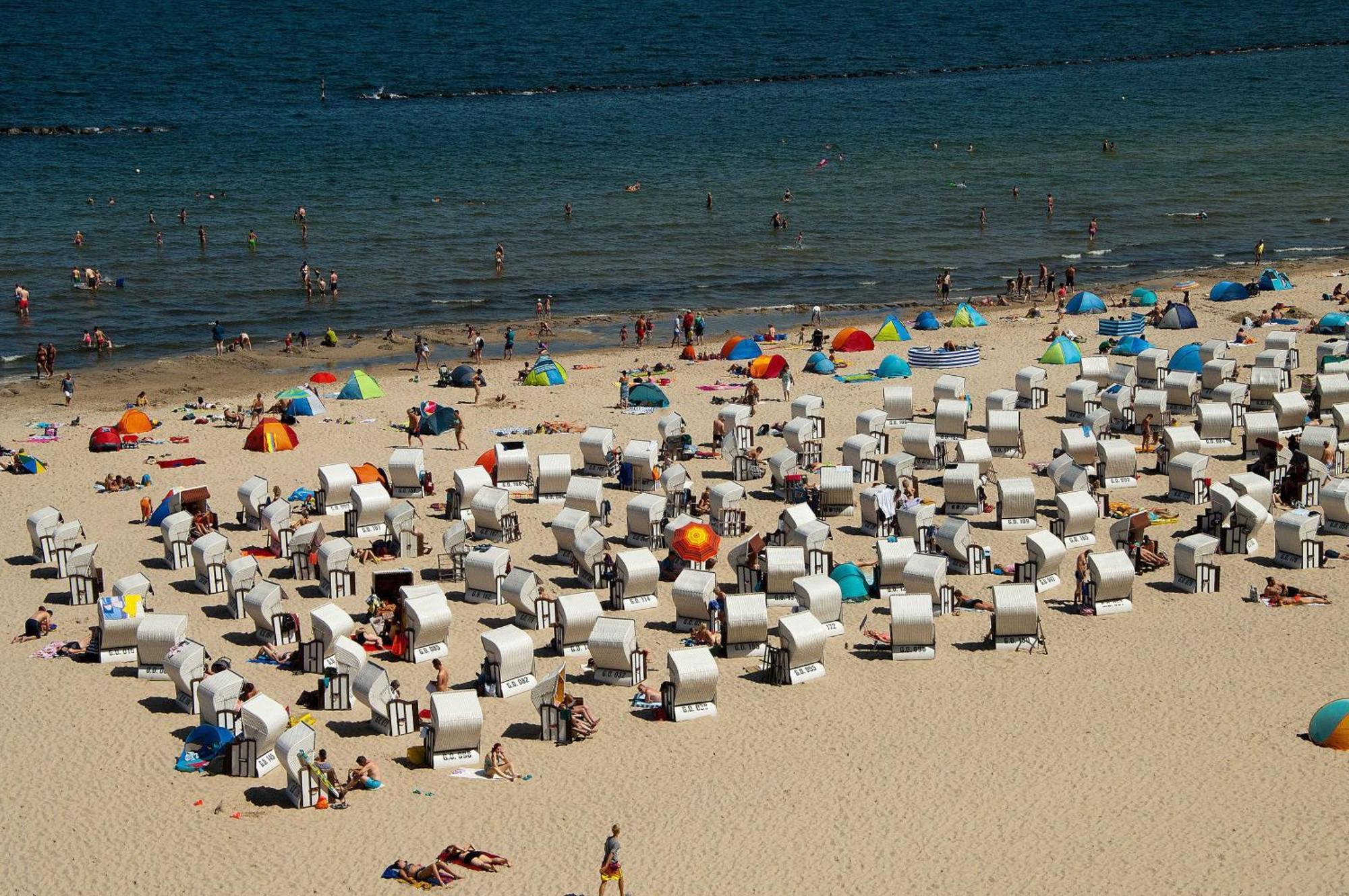 Haus Baltic 12 Mit Balkon - Zentrale Lage Im Ostseebad Sellin מראה חיצוני תמונה